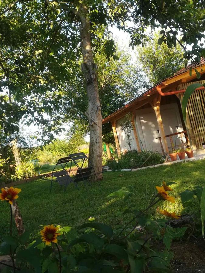 Lopatinec Ruralna Kuca Za Odmor Pozojova Hiza - Rural Holiday House מראה חיצוני תמונה